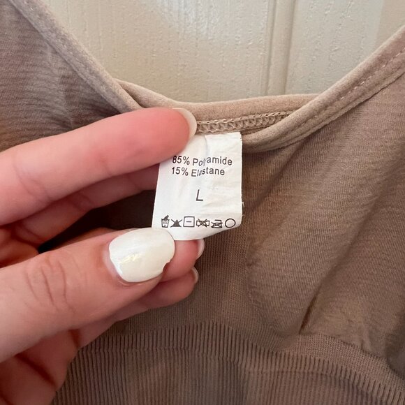 Nude Shapewear - Picture 3 of 4